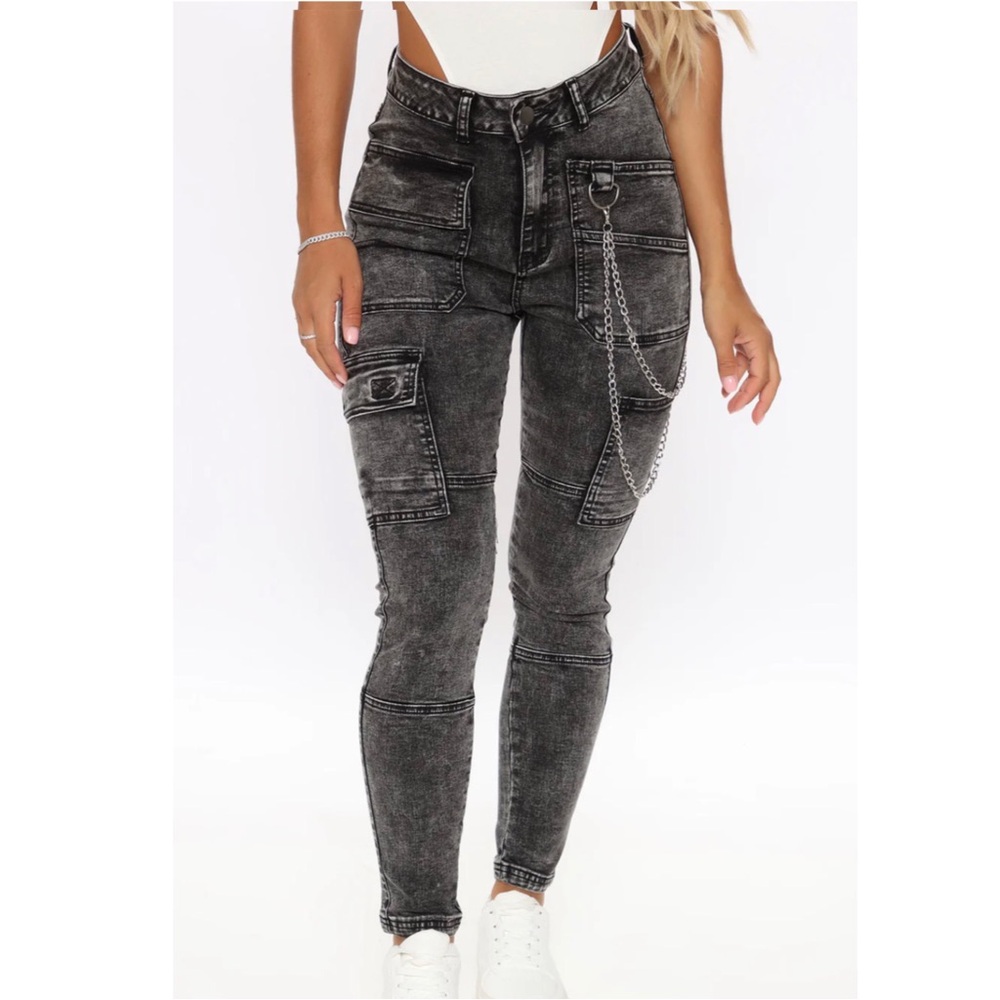American Bazi. Los Angeles, Off The Chain Cargo Jeans.